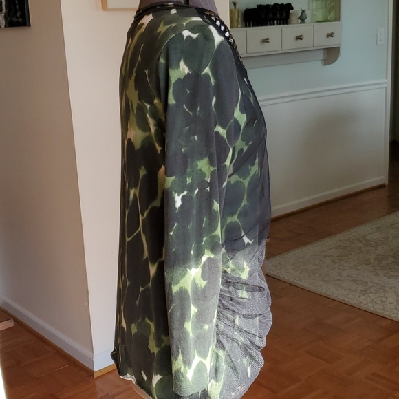 Simply Vera Wang Top - Picture 2 of 7